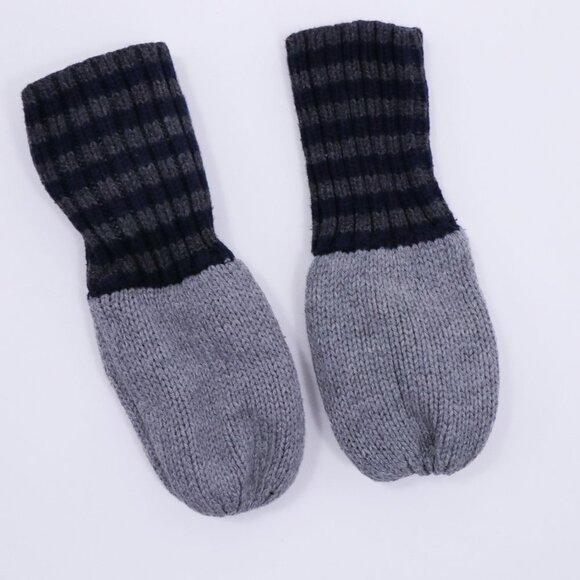 Baby Gap Hat & Gloves Mitten Set 6-12M Gray Red Heart - Picture 3 of 5